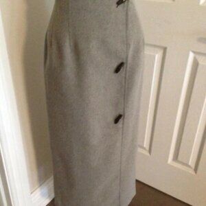 Women’s Long Wool Wrap Skirt Size 4 Buttons Up